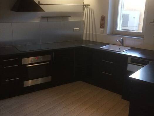 Appartement à louer 900 € 4 pièces 3 chambres 60 m² Bel Air-Jasse des BernadesLa Crau-Les Barettes Salon-de-Provence 13300