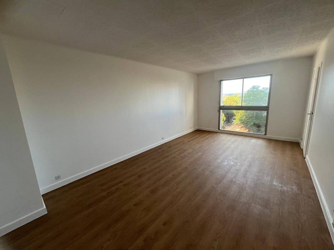 Appartement 2 pièces 51 m² · à Chevilly-Larue · 51 m² · 985 €/mois