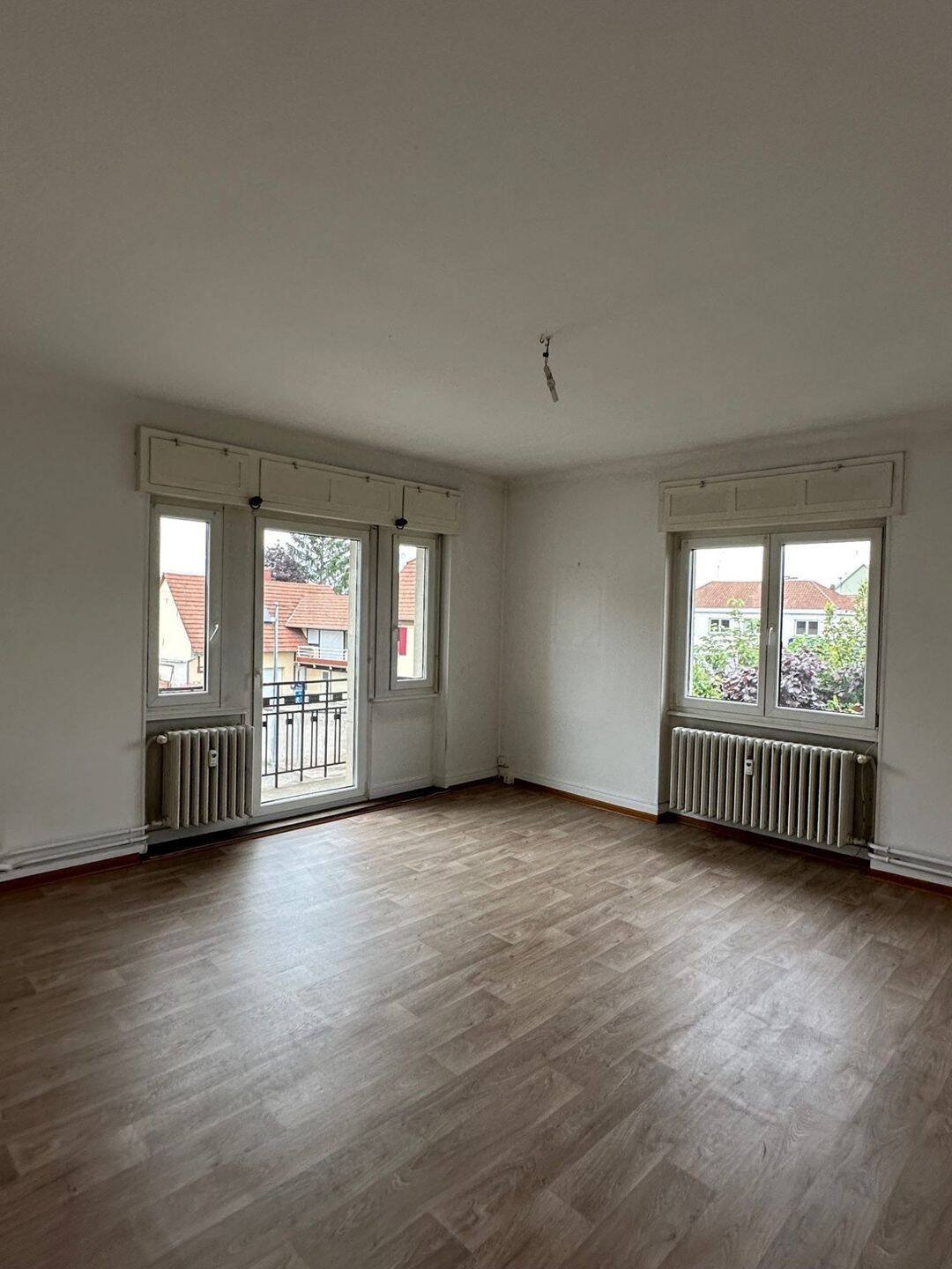Appartement 3 pièces 94 m² · à Ostwald · 93,7 m² · 749 €/mois
