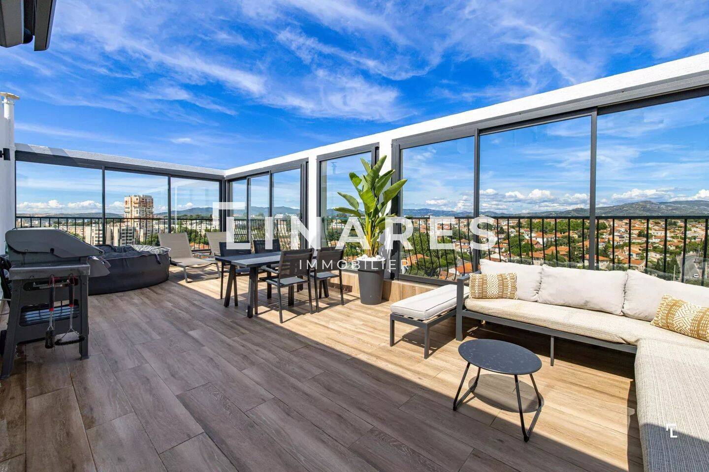 Appartement 1 pièce 130 m² · à Marseille 12ème Arrondissement · 130 m² · 695 000 €
