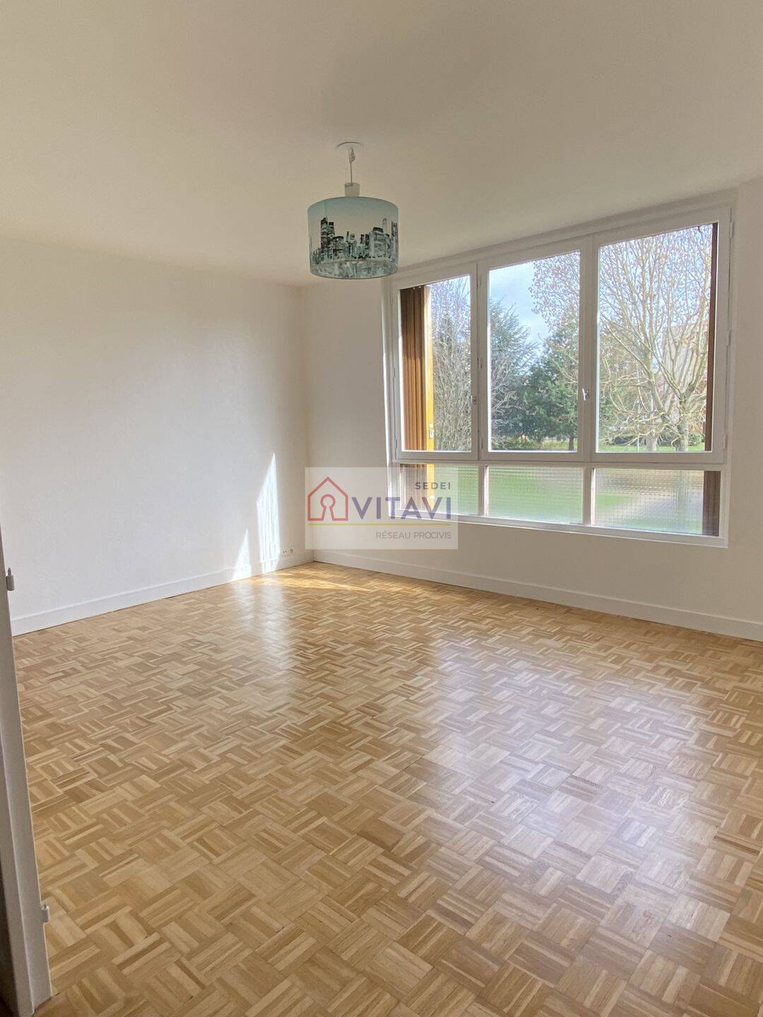 Appartement 3 pièces 59 m² · à Compiègne · 58,6 m² · 791 €