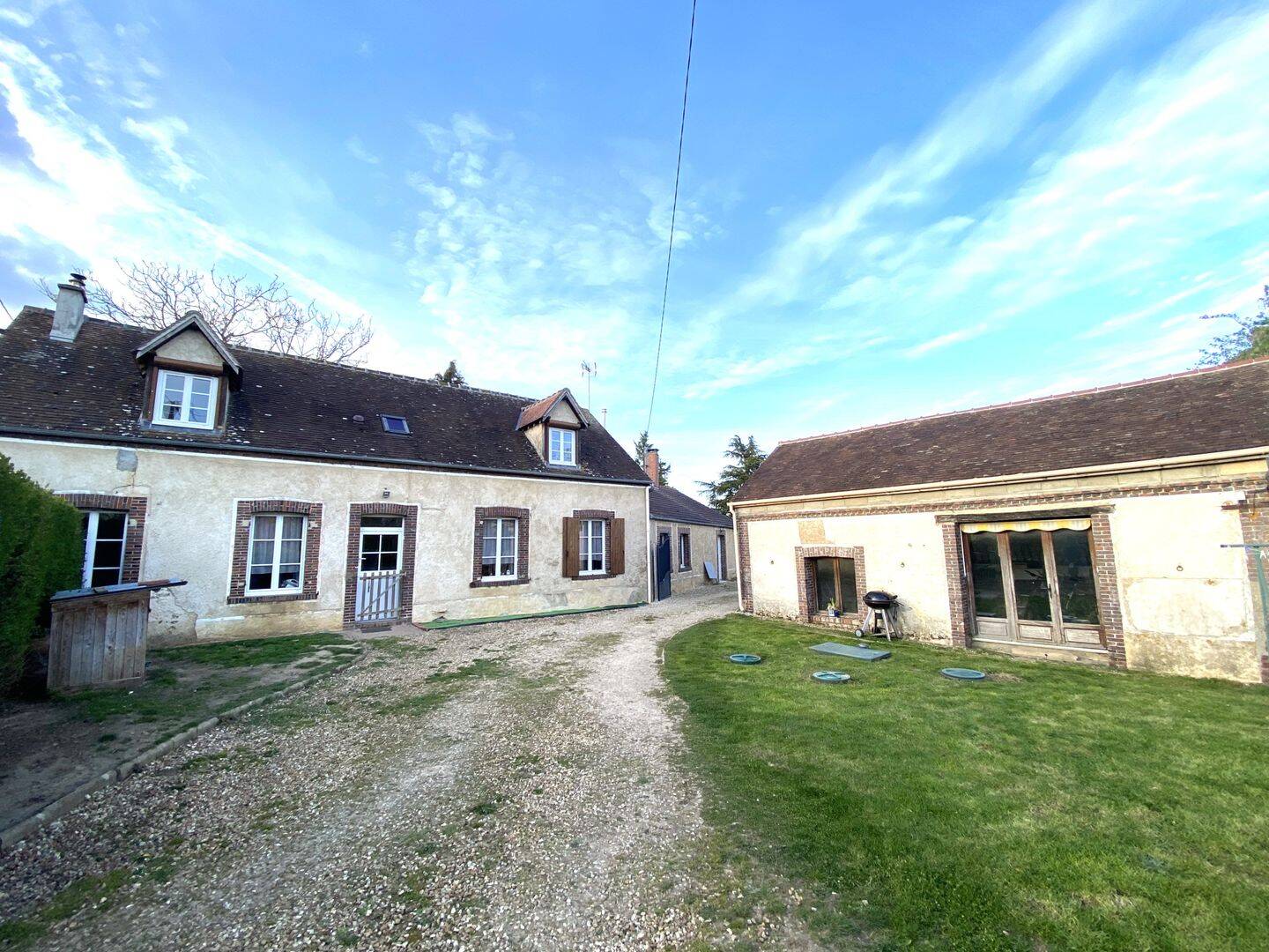 Maison 5 pièces 135 m² · à Le Mesnil-Thomas · 135 m² · 180 000 €
