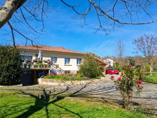 Maison à vendre 226 000 € 5 pièces 4 chambres 156 m² 2 865 m² de terrain Coteaux-Lieoux Saint-Gaudens 31800