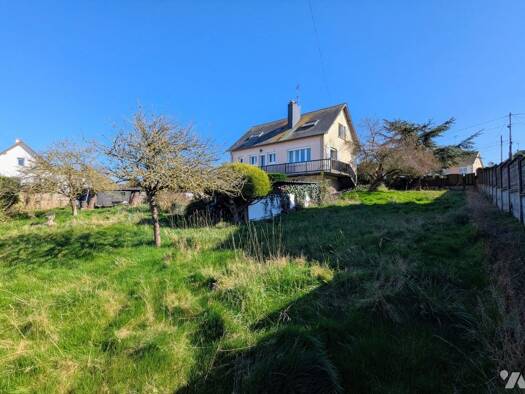 Maison à vendre 275 500 € 4 pièces 3 chambres 125 m² 1 394 m² de terrain Grandcamp-Maisy 14450