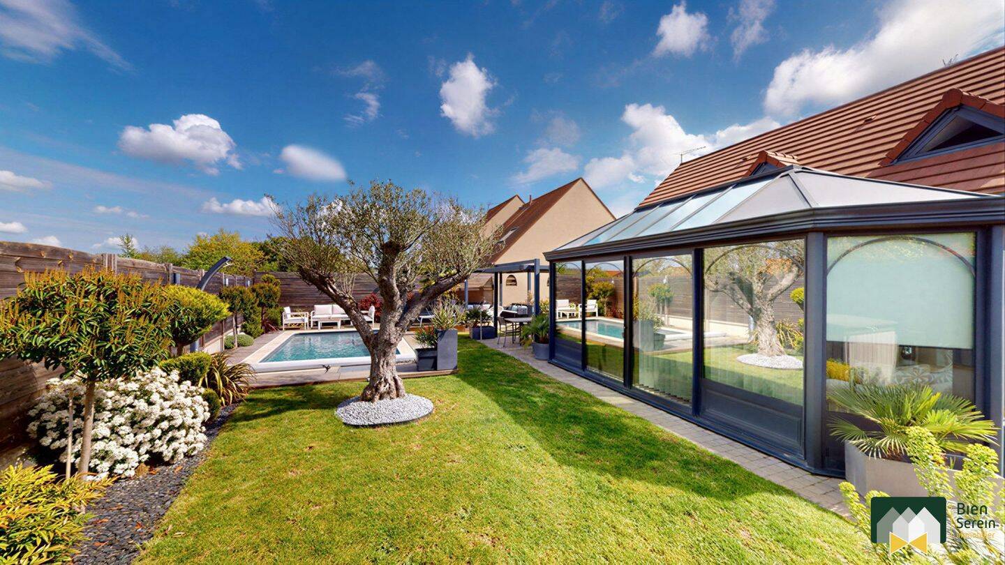 Maison 6 pièces 160 m² · à Lèves · 160 m² · 475 000 €