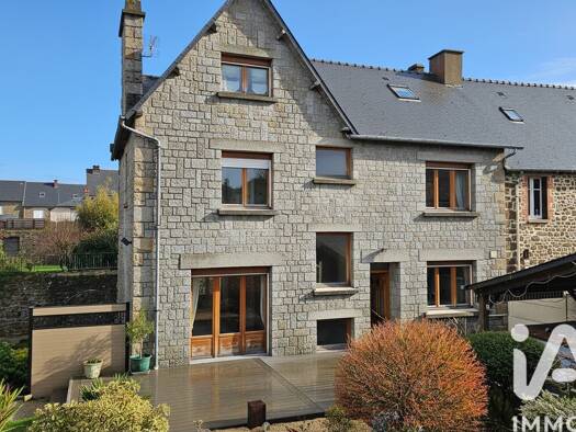 Maison de ville à vendre 511 600 € 9 pièces 4 chambres 195 m² 1 000 m² de terrain Hédé-Bazouges 35630