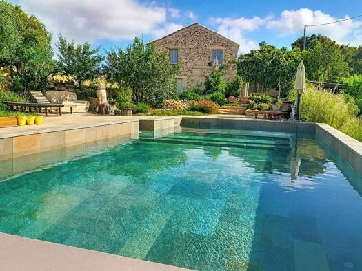 Maison à vendre 1 295 000 € 13 pièces 5 chambres 467 m² 7 100 m² de terrain Saint-Gervais 30200