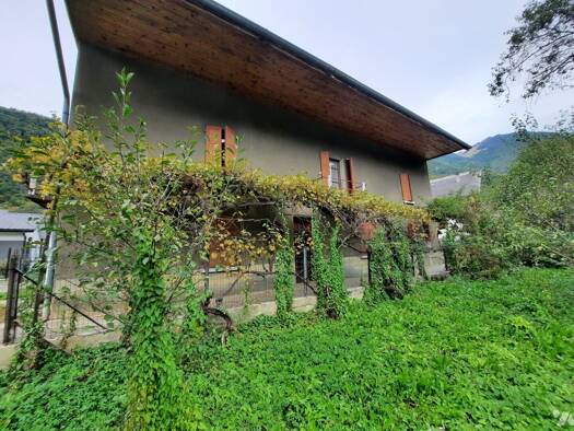 Maison à vendre 353 600 € 5 pièces 4 chambres 116 m² 817 m² de terrain Faverges-Seythenex 74210