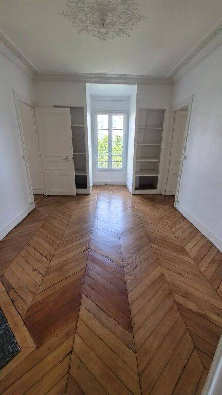 Appartement 3 pièces 65 m² · à Paris 14ème Arrondissement · 65 m² · 2 020 €/mois