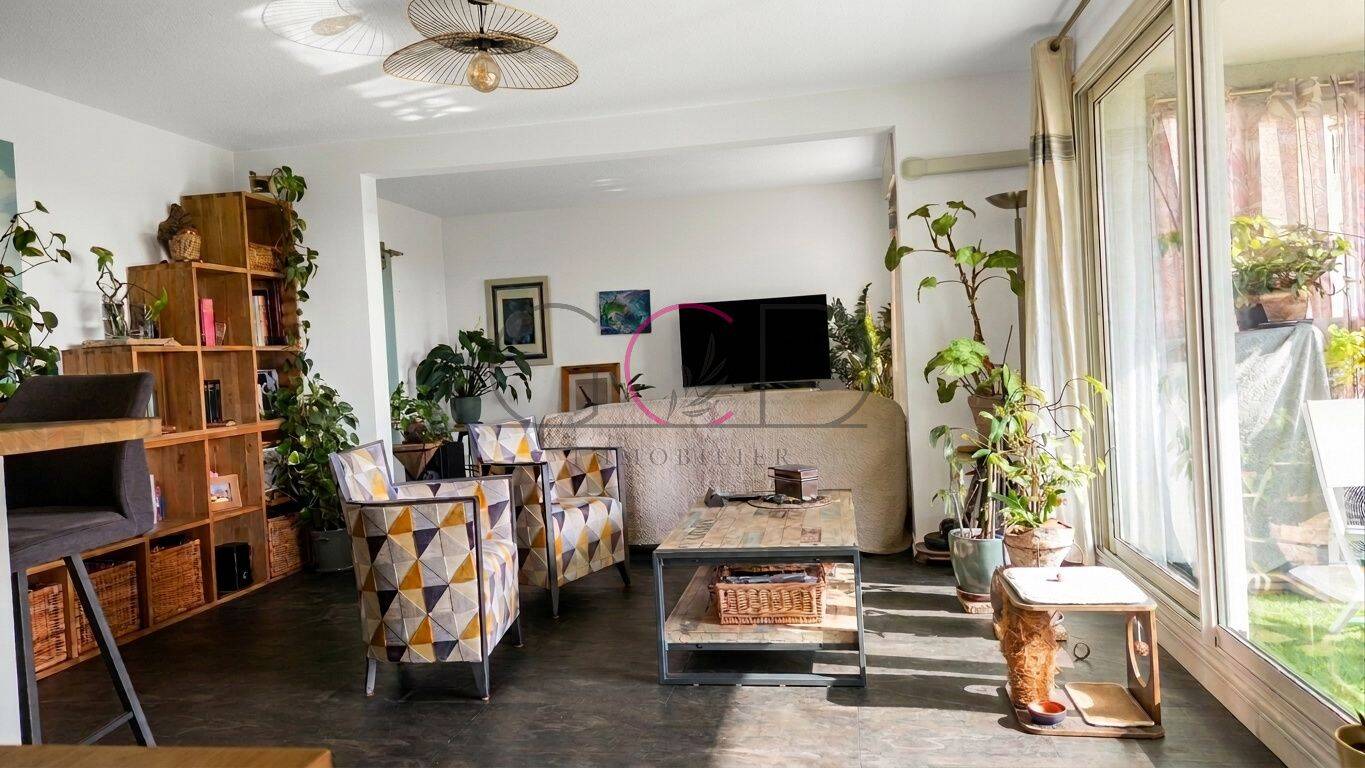 Appartement 3 pièces 79 m² · à Éguilles · 79 m² · 335 000 €