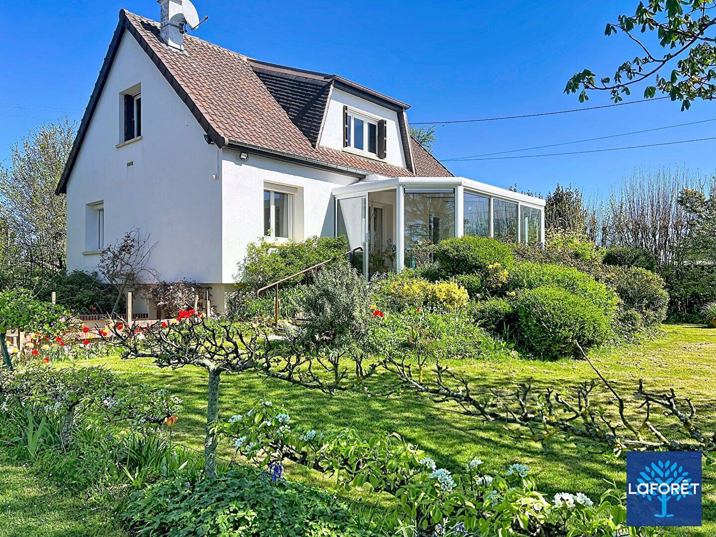 Maison 5 pièces 100 m² · à Courbépine · 100 m² · 196 000 €