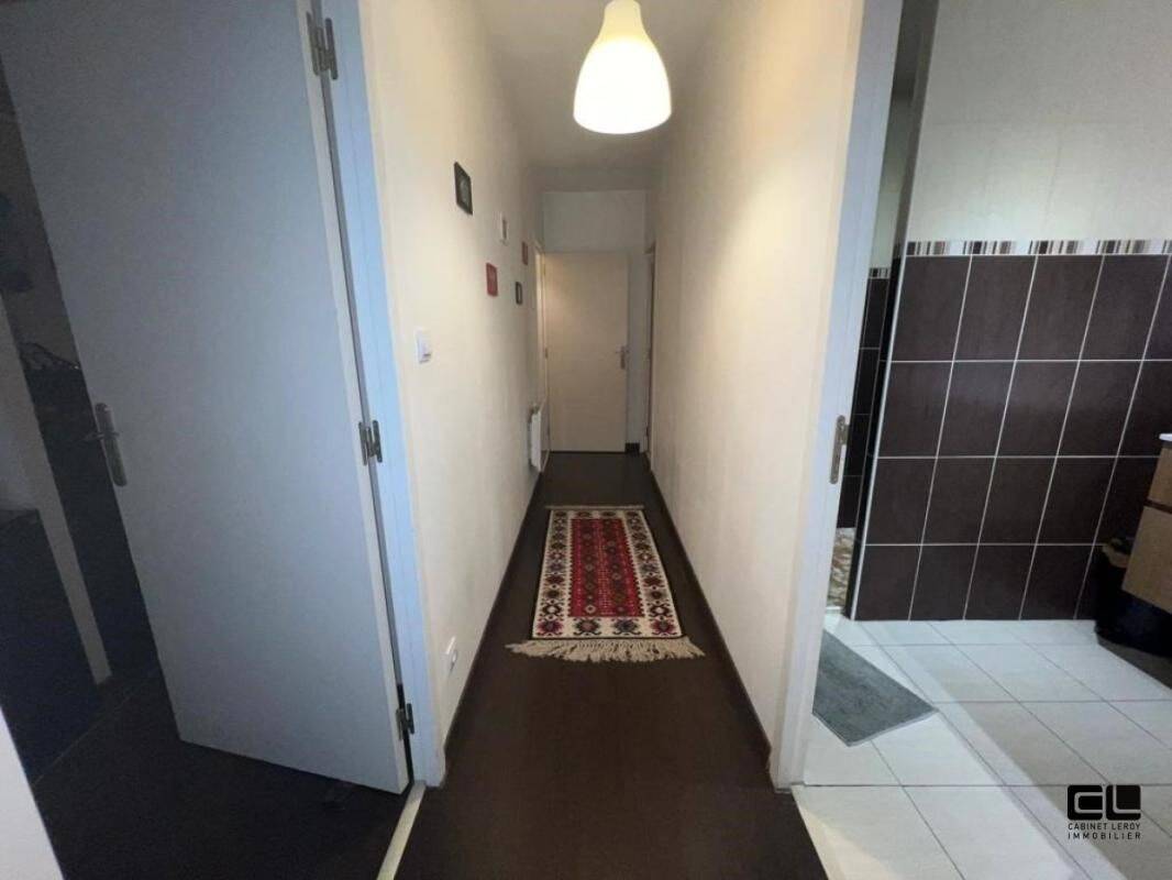 Maison de ville location meublée  87m² 2 chambres RUE LEON BLUM — 10