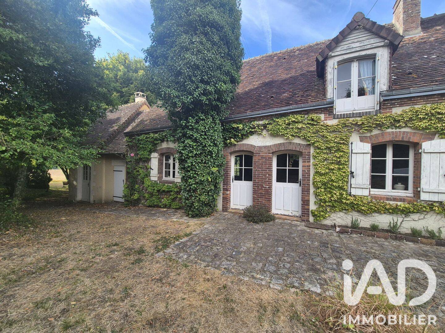 Maison 5 pièces 127 m² · à Melleray · 127 m² · 283 000 €