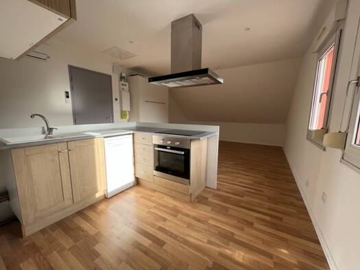 Appartement à louer - Première occupation 475 € 1 pièce 27 m² 1er étage Pirey 25480