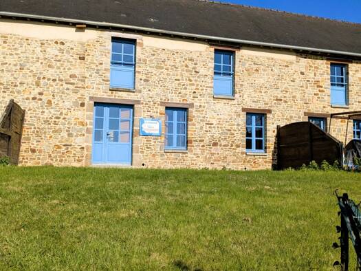 Maison à vendre 240 000 € 5 pièces 4 chambres 108 m² 170 m² de terrain Gahard 35490