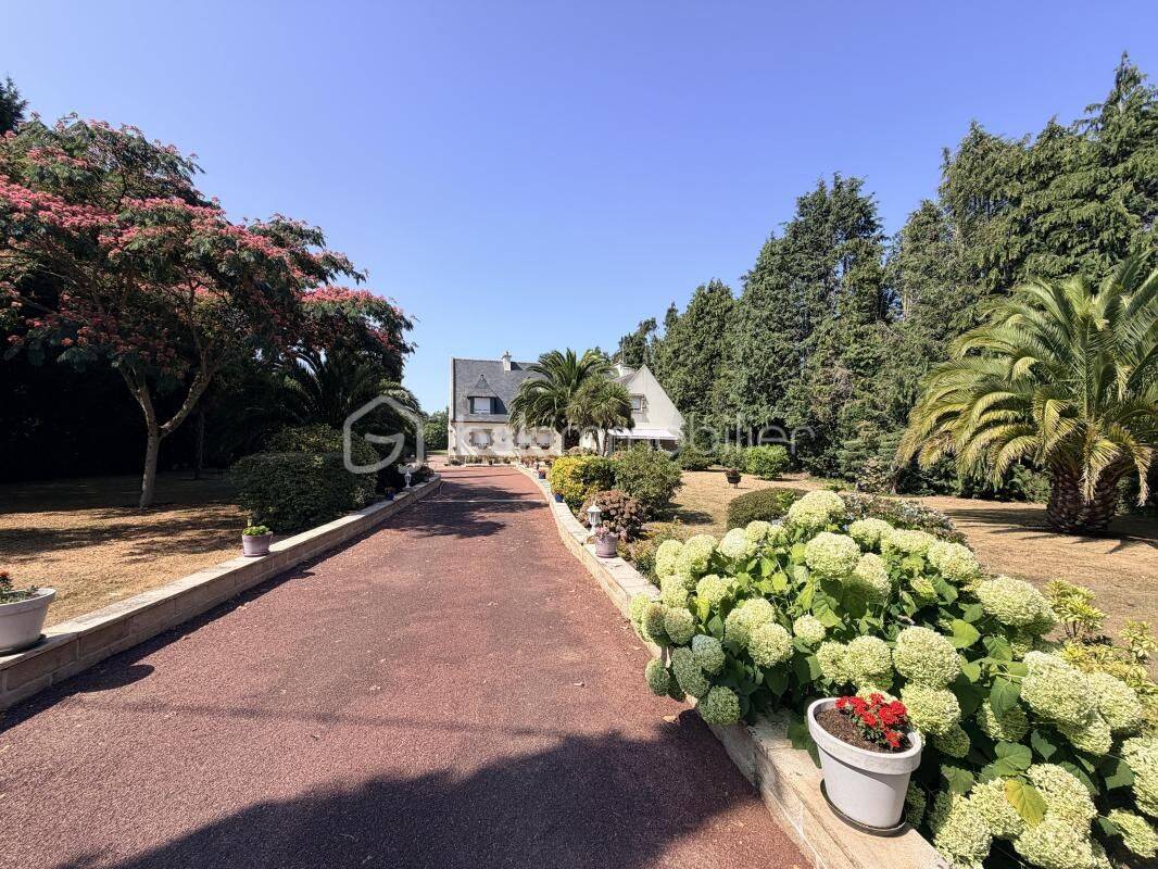 Maison 10 pièces 233 m² · à Concarneau · 232,6 m² · 600 000 €