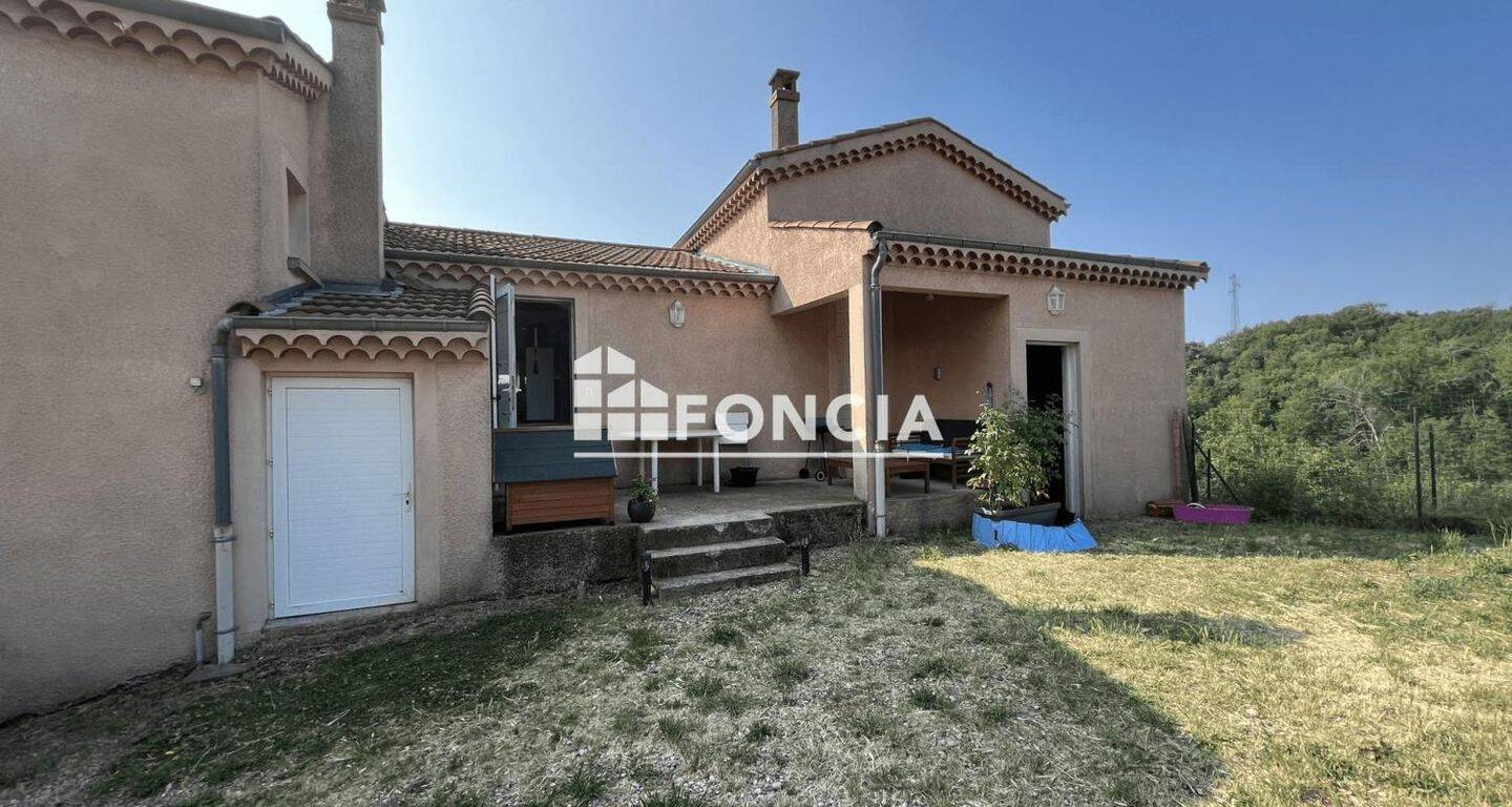 Appartement 4 pièces 84 m² · à Sécheras · 84,2 m² · 695 €