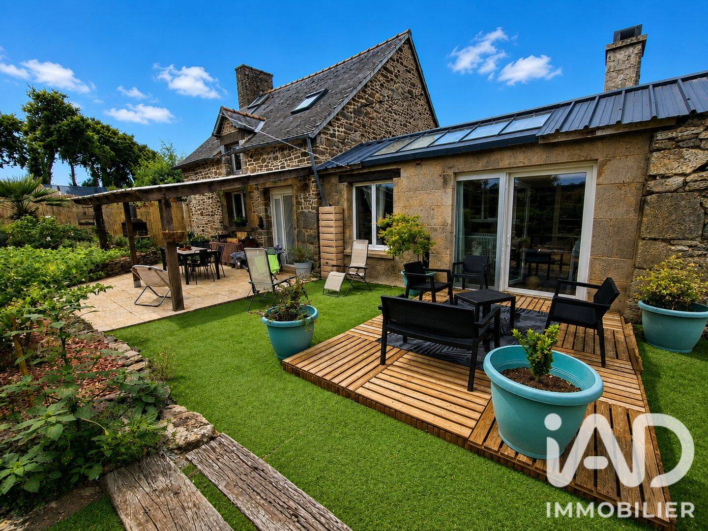 Maison 3 pièces 101 m² · à Meillac · 101 m² · 225 000 €