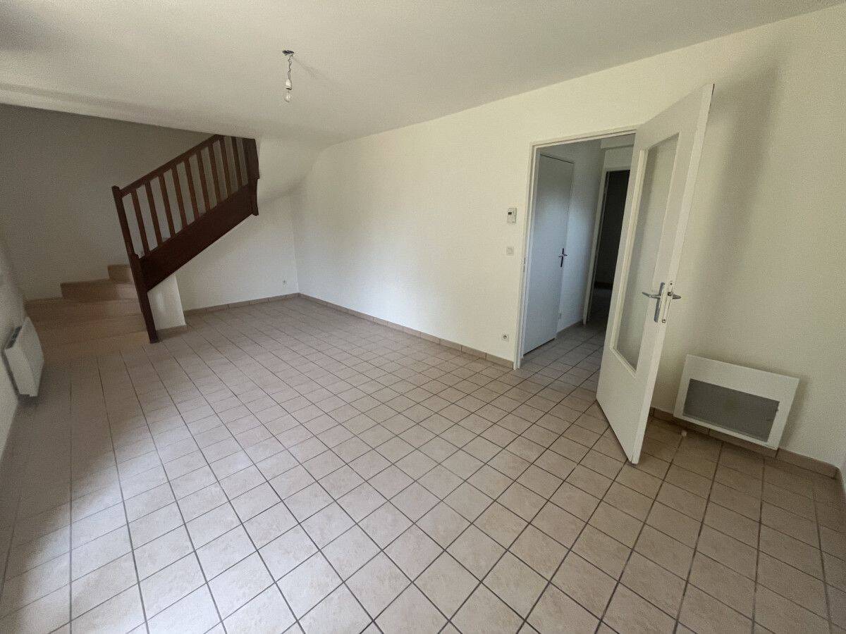 Maison 4 pièces 79 m² · à Autainville · 79 m² · 586 €