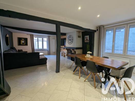 Maison à vendre 189 000 € 5 pièces 3 chambres 147 m² 342 m² de terrain Valravillon 89113