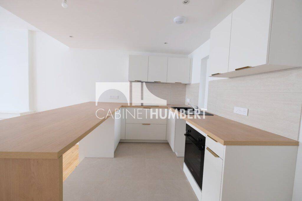 Appartement 3 pièces 68 m² · à Saint-Étienne · 68 m² · 770 €/mois
