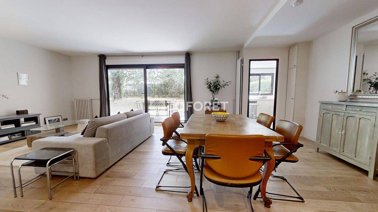 Appartement 4 pièces 99 m² · à Vaucresson · 99 m² · 2 500 €
