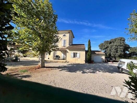 Maison à vendre 1 144 000 € 6 pièces 4 chambres 10 638 m² de terrain Rochegude 26790