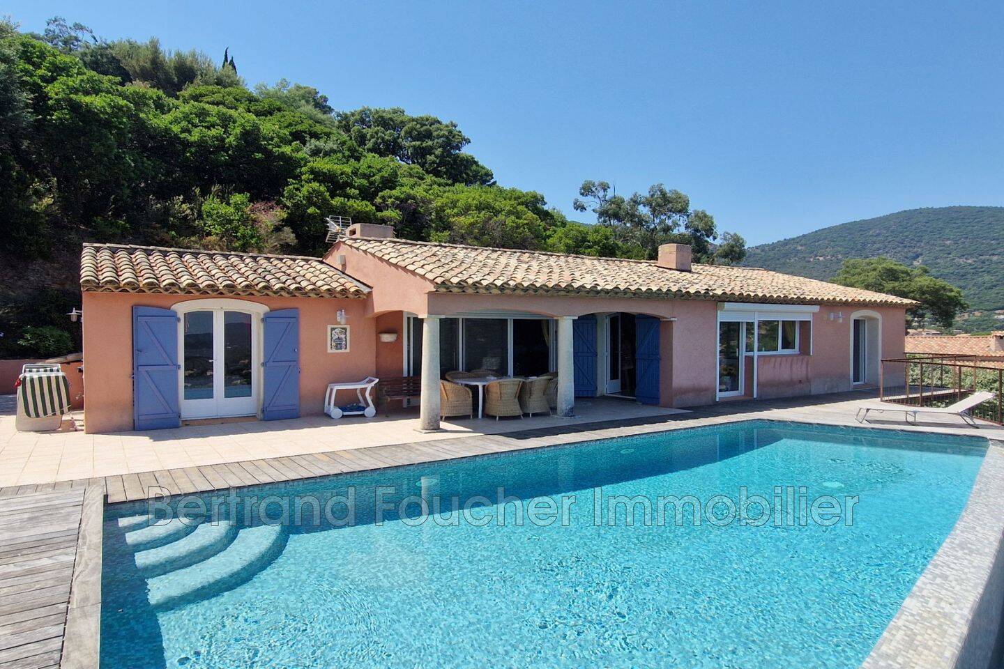 Maison 5 pièces 140 m² · à Cavalaire-sur-Mer · 140 m² · 1 725 000 €