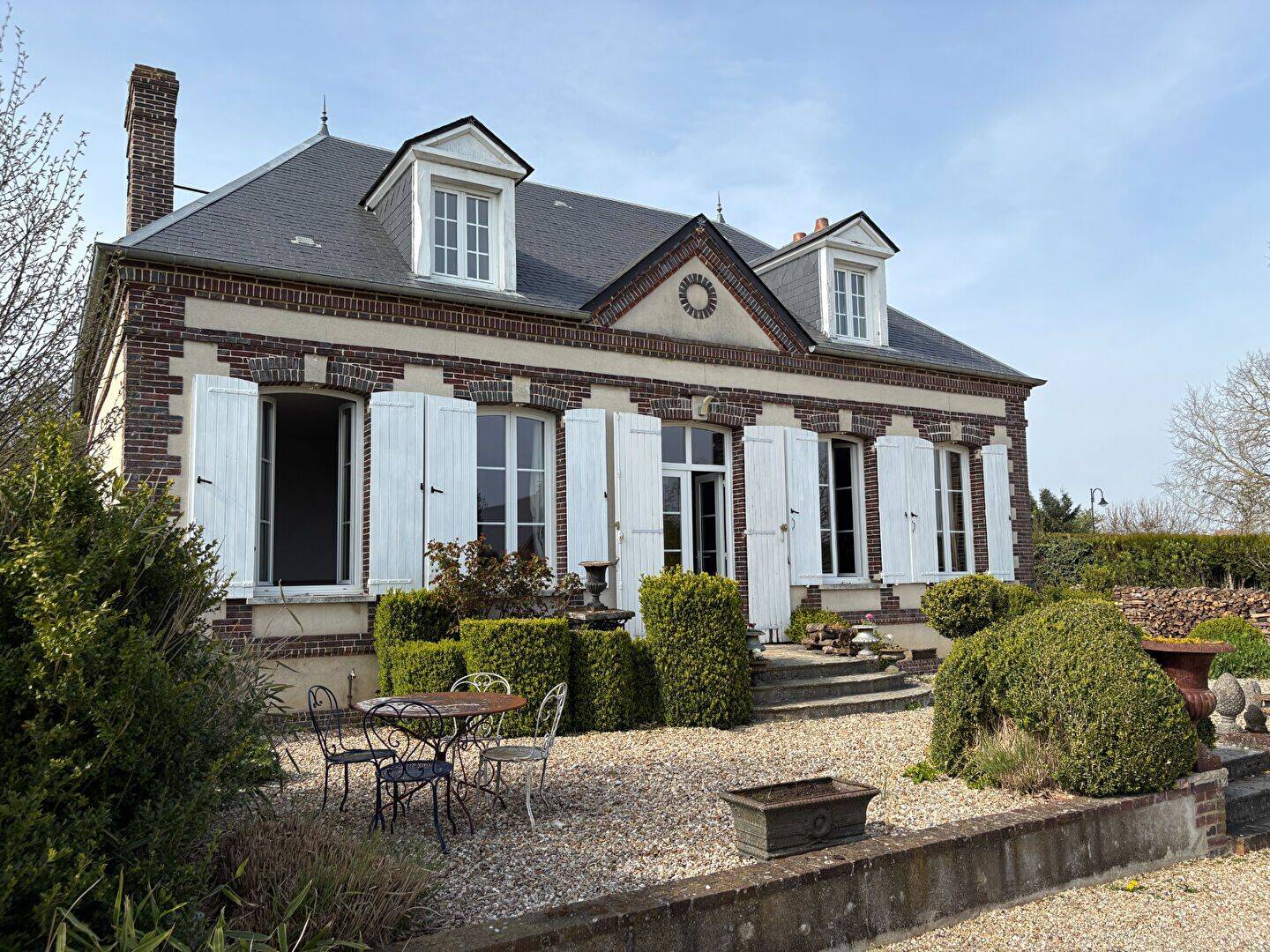 Maison 6 pièces 125 m² · à Claville · 125 m² · 378 000 €