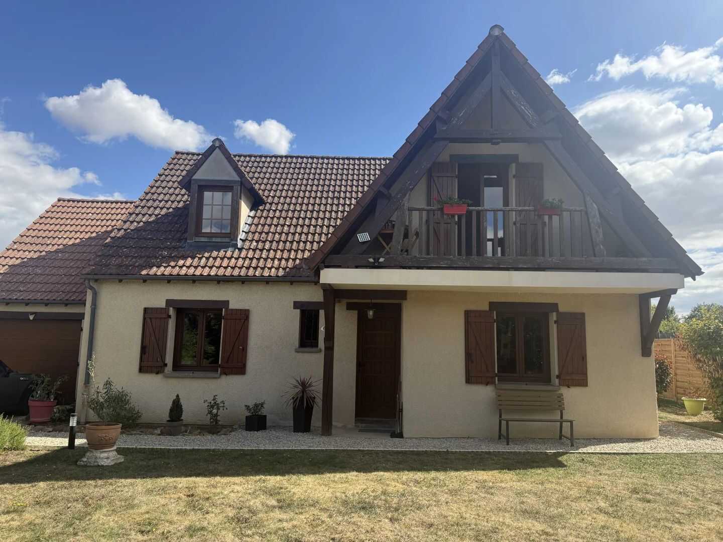 Maison 4 pièces 116 m² · à Thorigny-sur-Oreuse · 116 m² · 199 000 €