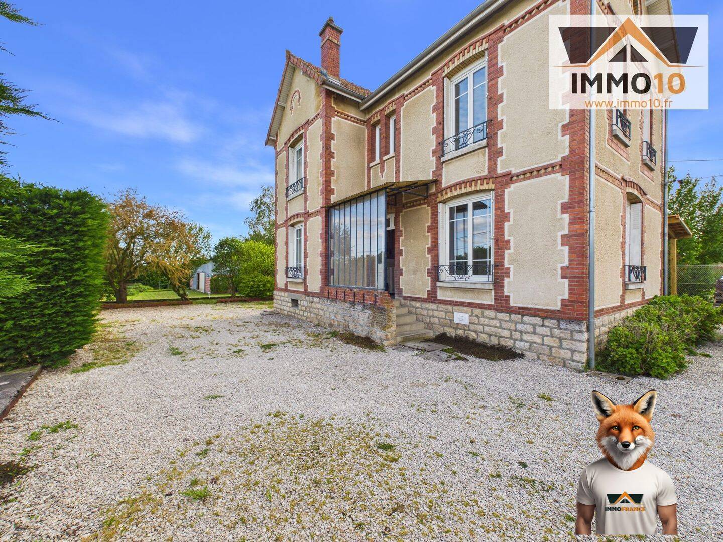Maison 5 pièces 126 m² · à Montiéramey · 126 m² · 260 000 €