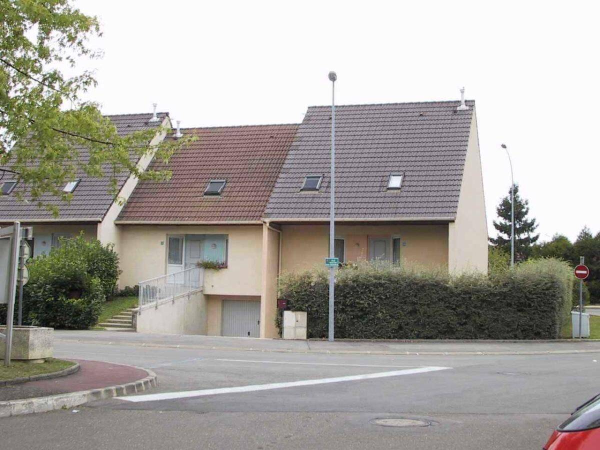 Maison 5 pièces 111 m² · à Longvic · 111 m² · 914 €