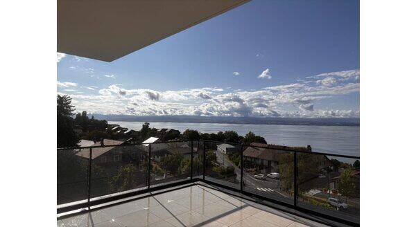 Appartement 3 pièces 82 m² · à Évian-les-Bains · 81,7 m² · 580 000 €