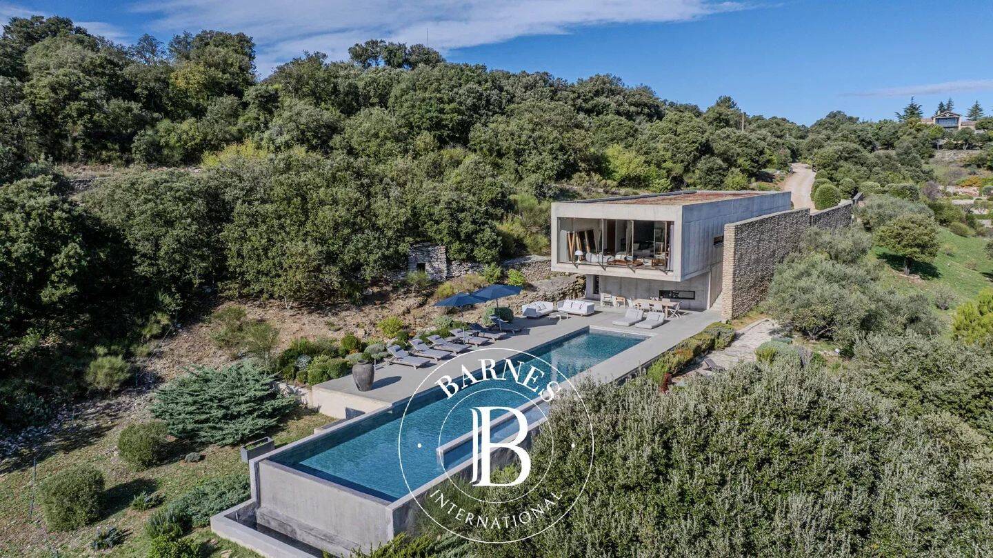 Maison 5 pièces 190 m² · à Bonnieux · 190 m² · 3 700 000 €