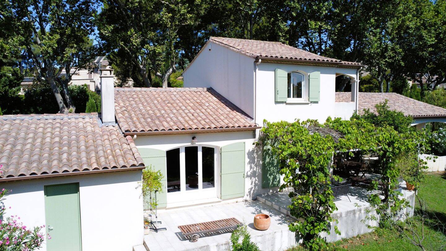 Maison 7 pièces 174 m² · à Paradou · 174 m² · 936 000 €