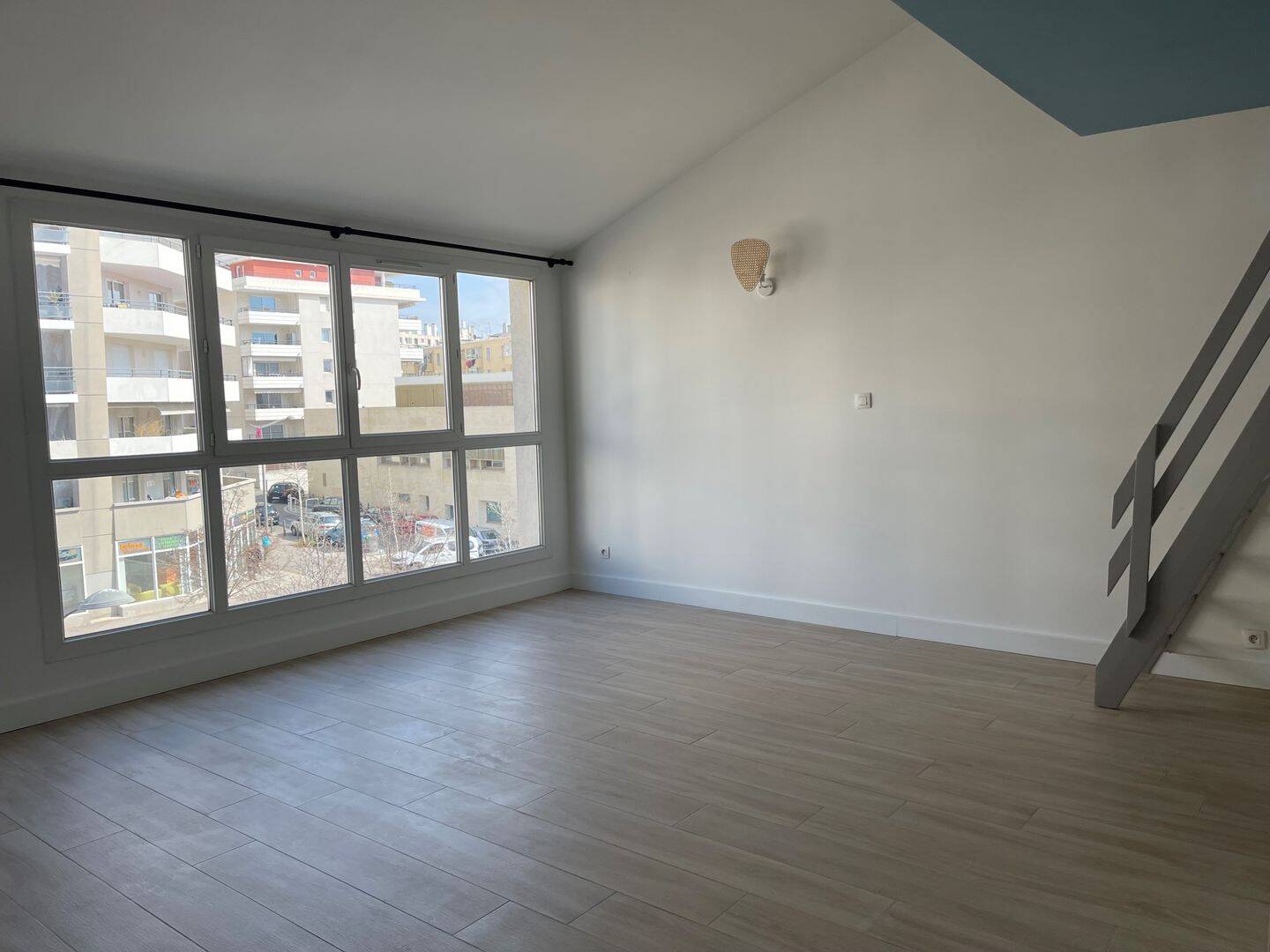 Appartement 3 pièces 45 m² · à Marseille 8ème Arrondissement · 45 m² · 930 €