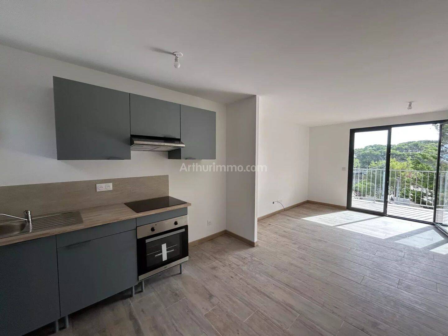 Appartement 1 pièce 30 m² · à Martigues · 30 m² · 610 €