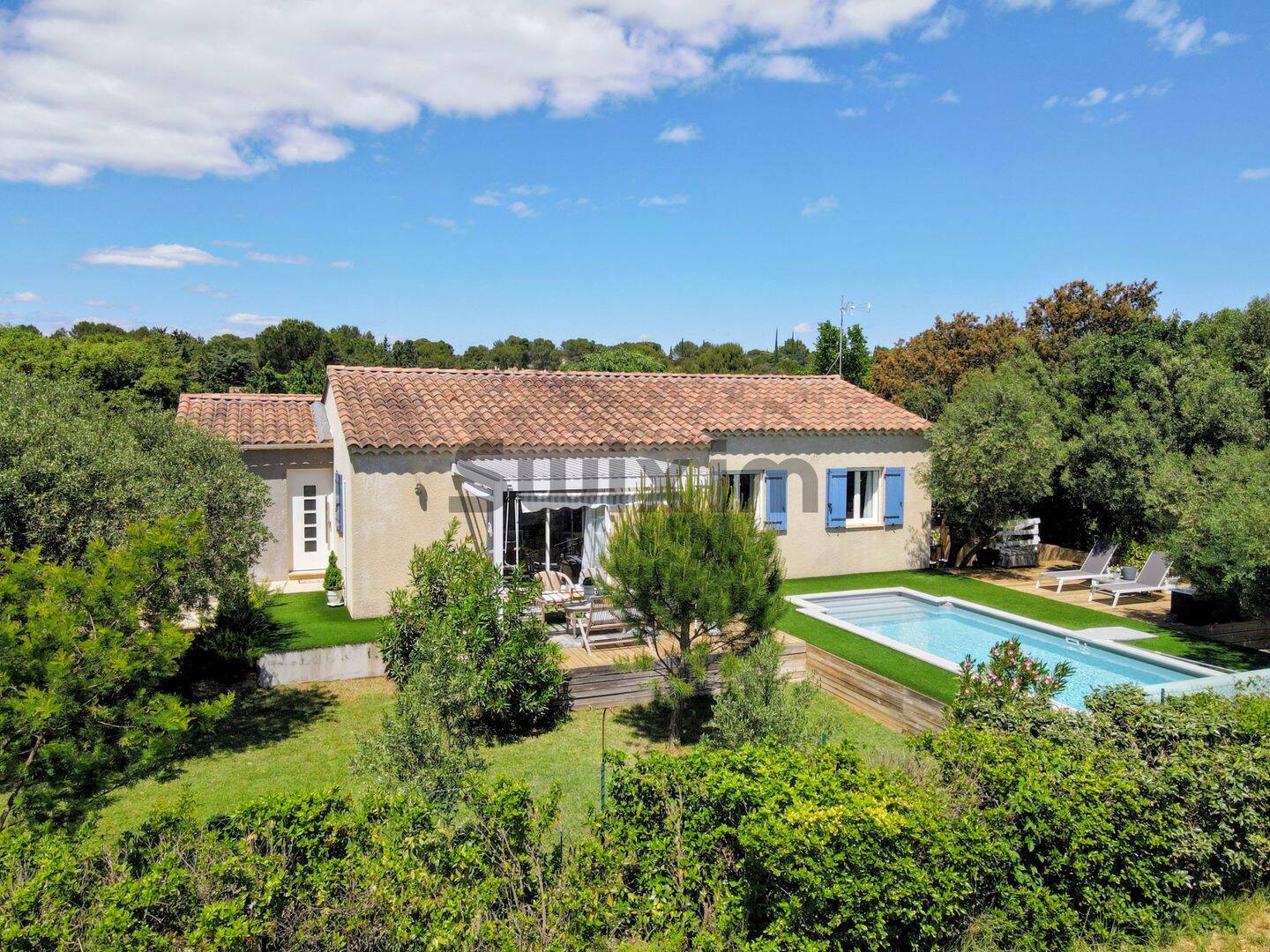 Maison 5 pièces 110 m² · à Castillon-du-Gard · 110 m² · 355 000 €