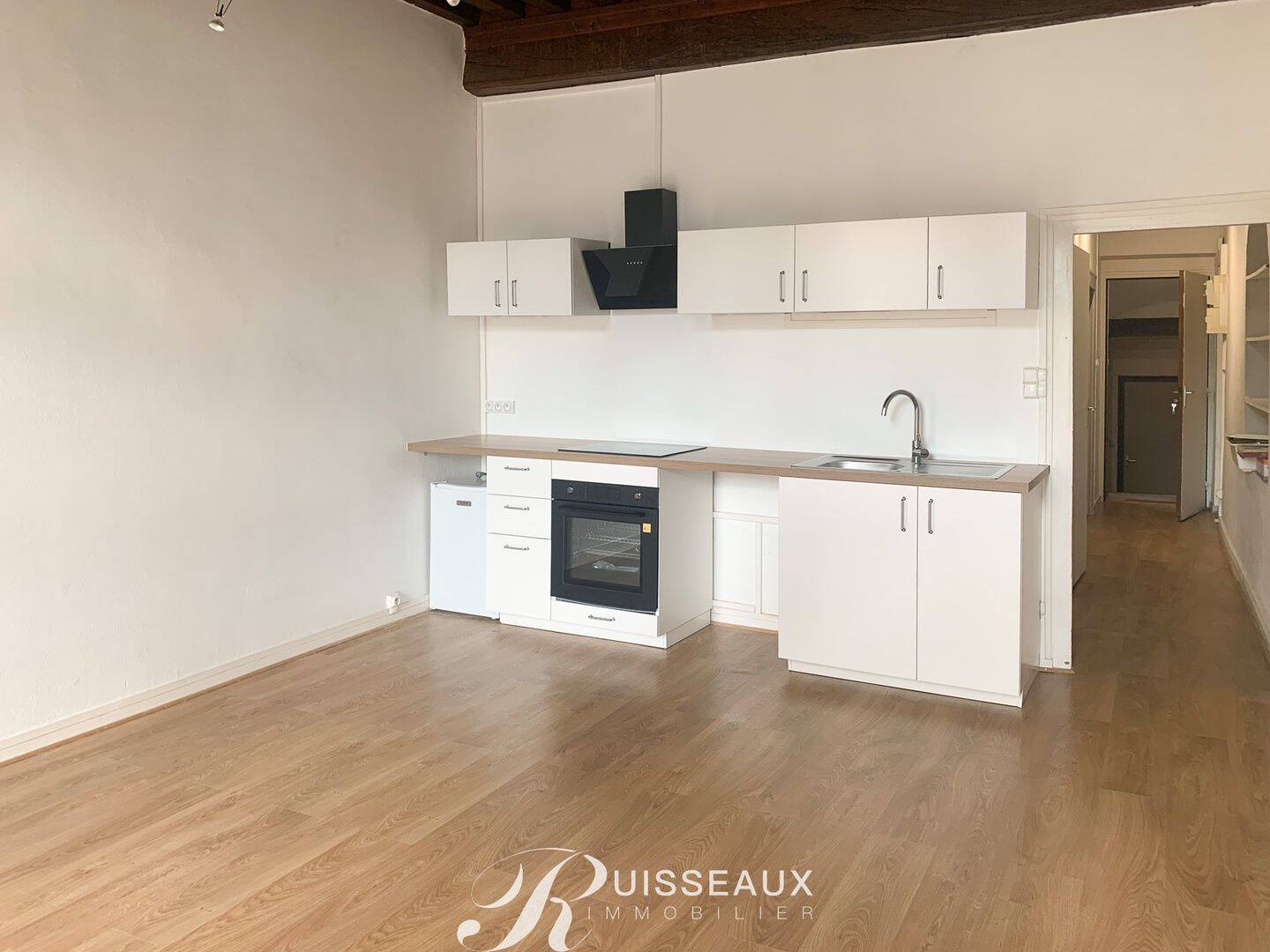 Appartement 2 pièces 48 m² · à Dijon · 47,6 m² · 650 €