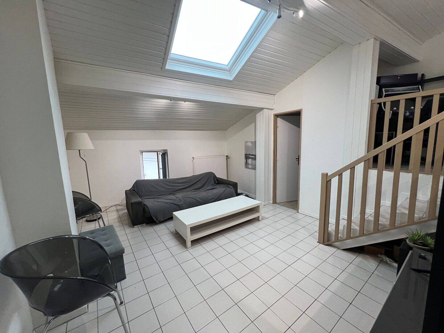 Appartement 5 pièces 116 m² · à Châtel-Saint-Germain · 116 m² · 182 000 €
