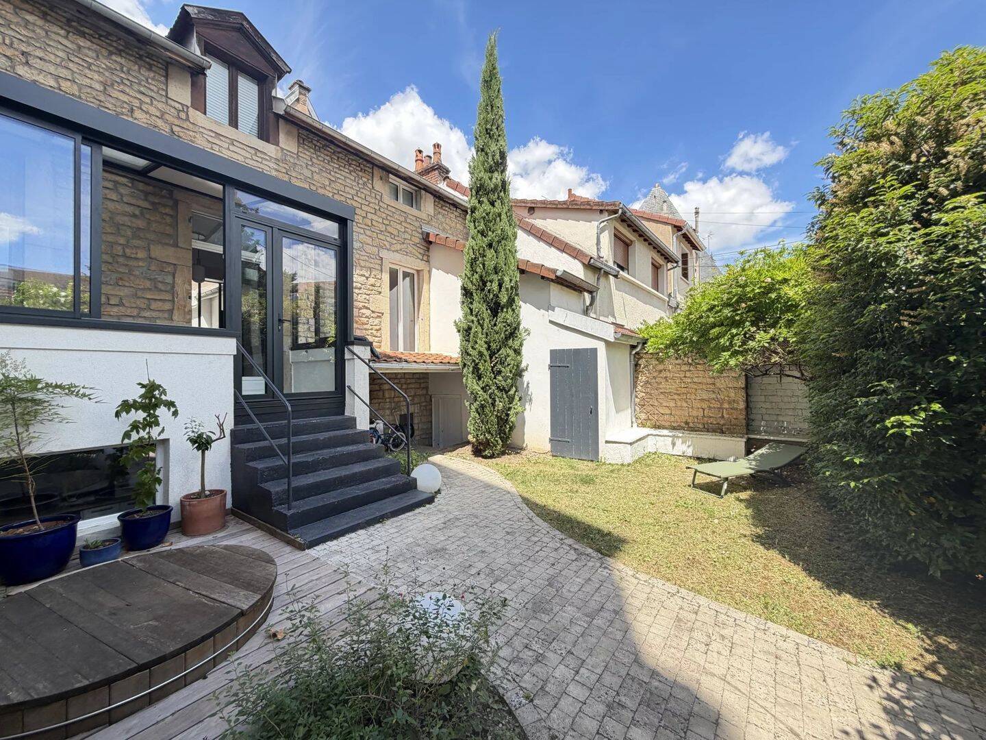 Maison 5 pièces 110 m² · à Dijon · 110 m² · 559 000 €