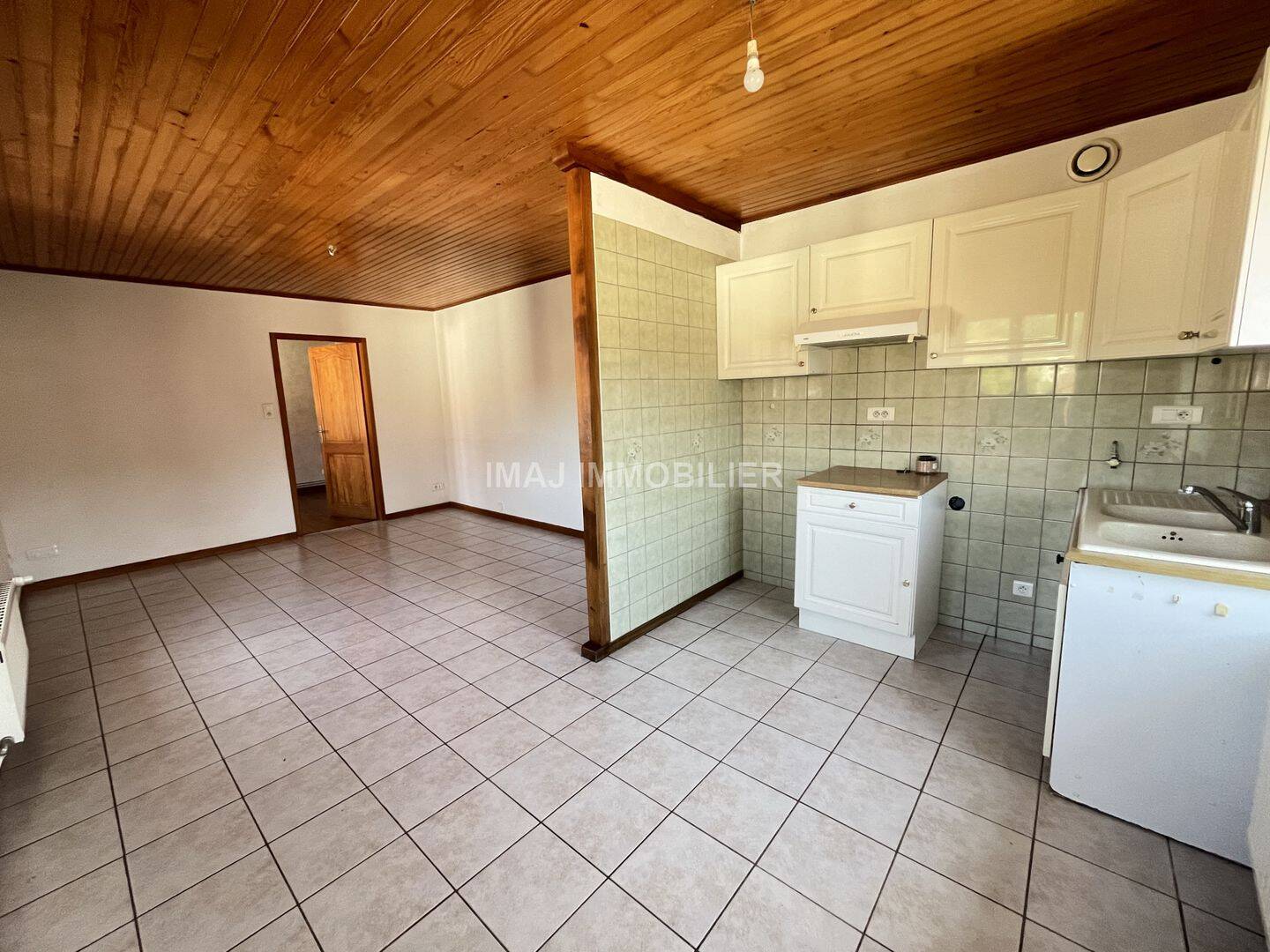 Appartement 4 pièces 69 m² · à Docelles · 68,5 m² · 528 €