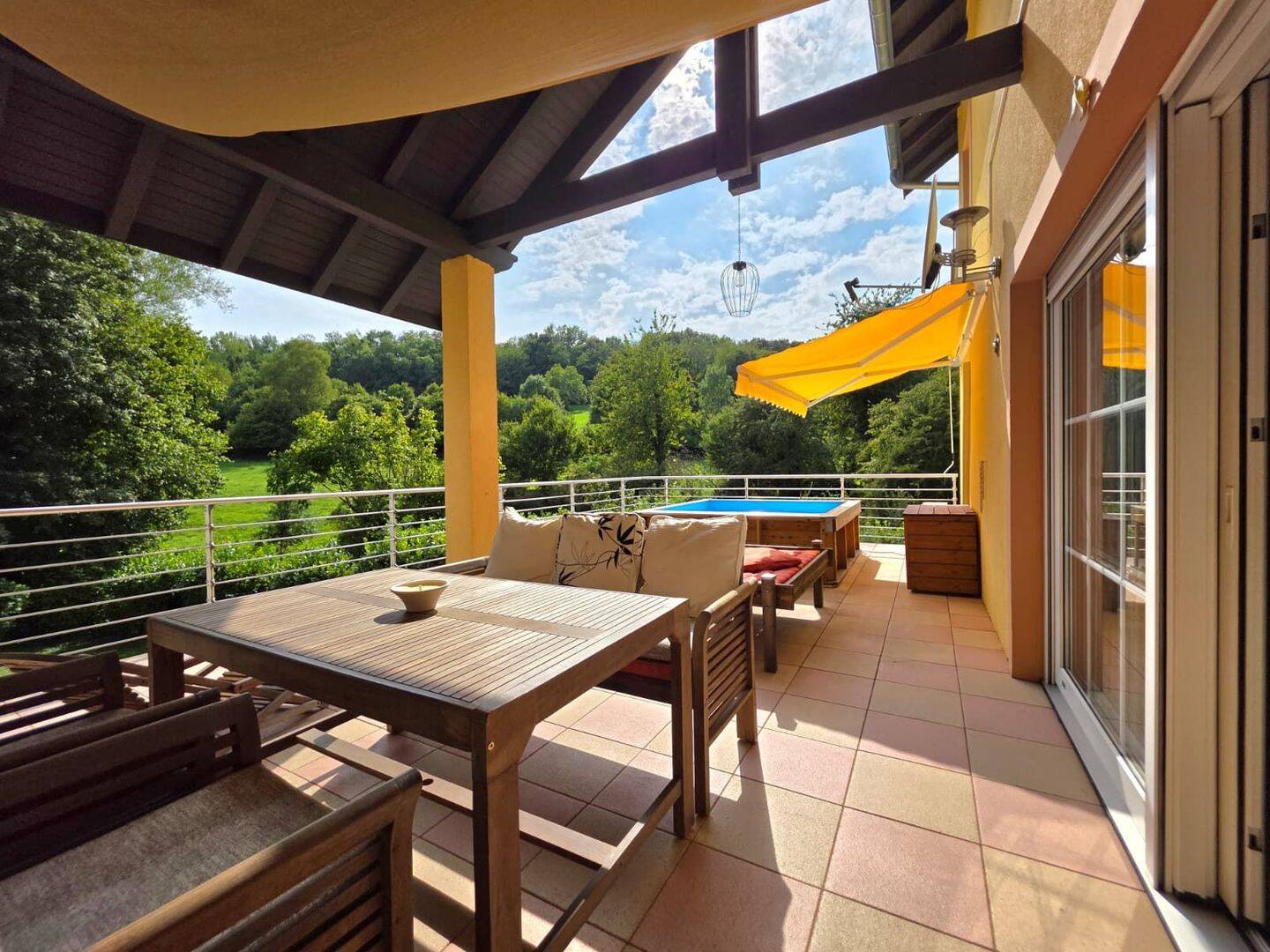 Maison 6 pièces 320 m² · à Betting · 320 m² · 449 000 €