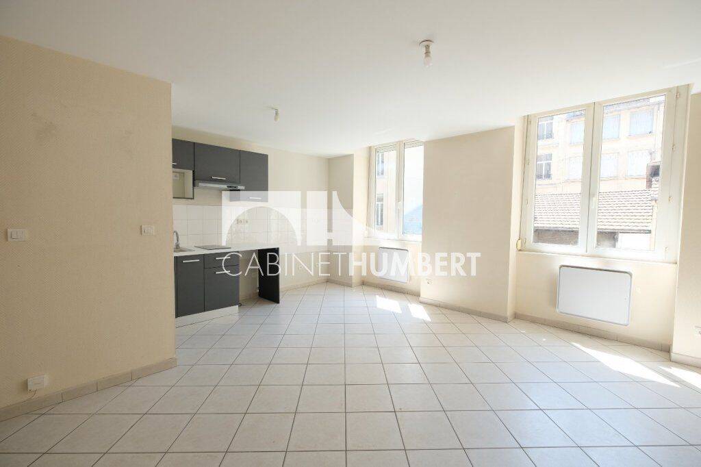 Appartement 2 pièces 41 m² · à Saint-Étienne · 41 m² · 450 €