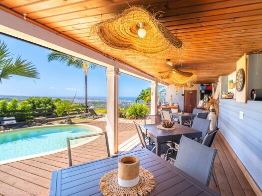 Maison à vendre 1 389 000 € 11 pièces 8 chambres 237 m² 1 669 m² de terrain L'Étang-Salé 97427