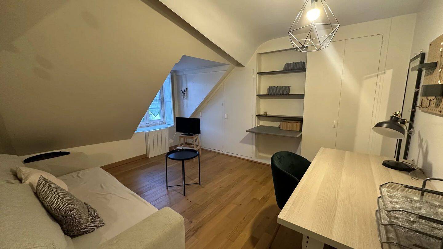 Appartement 1 pièce 18 m² · à Orléans · 18,1 m² · 495 €