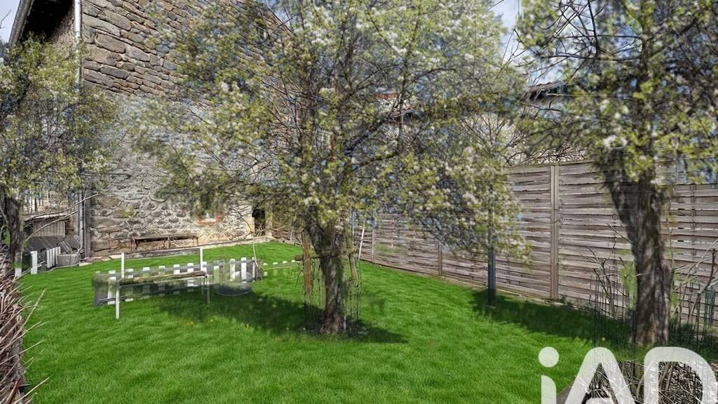 Maison à vendre 189 000 € 6 pièces 5 chambres 144 m² 463 m² de terrain Solignac-sur-Loire 43370