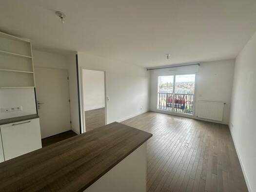 Appartement à louer 1 135 € 2 pièces 1 chambre 39 m² Étage 4/6 Guillebaud-Beauv Vallon-Les Rabats-Antonypole Antony 92160