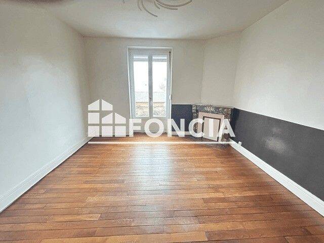 Appartement 3 pièces 68 m² · à Charleville-Mézières · 68 m² · 550 €