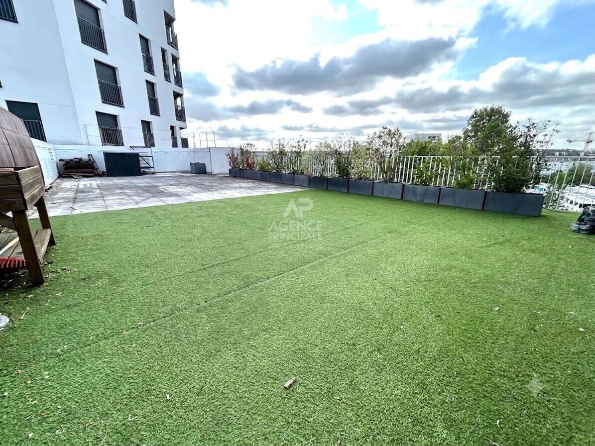 Appartement 5 pièces 103 m² · à Carrières-sous-Poissy · 103 m² · 349 000 €